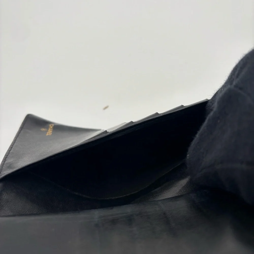 CHANEL Caviar Black wallet with Iconic CC Logo - Picture 6 of 8